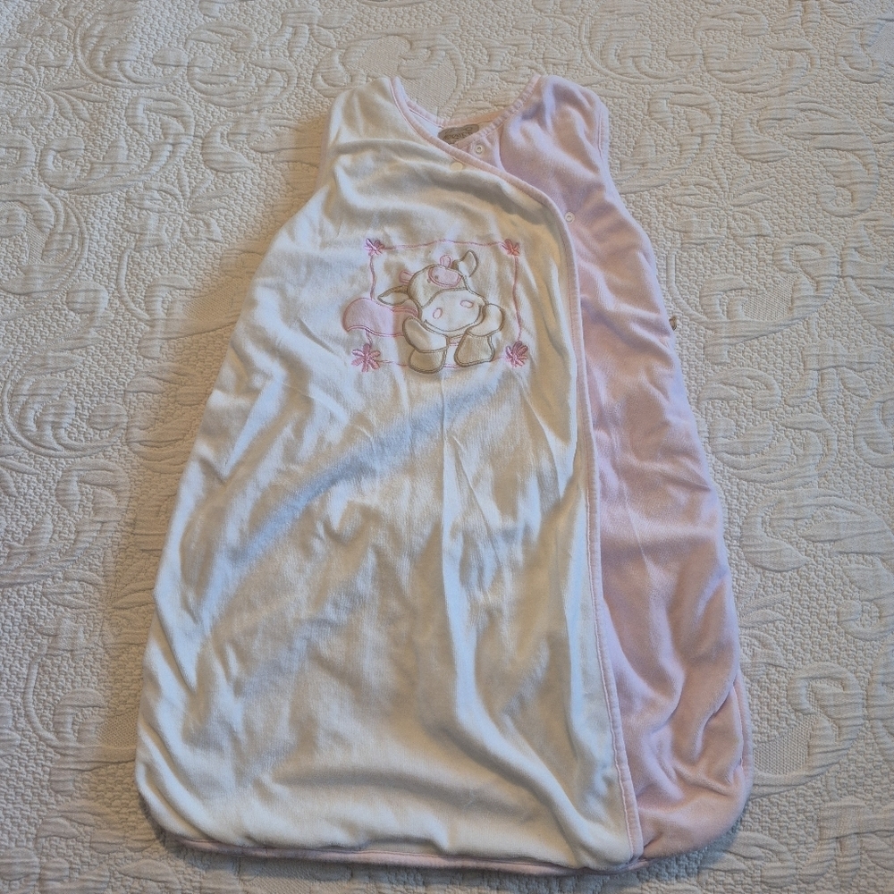 Moukie's pink and white velour padded sleep sack fits 0-6 months VGUC
